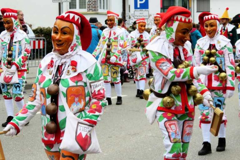 Narrensprung - Großes Narrentreffen 2024